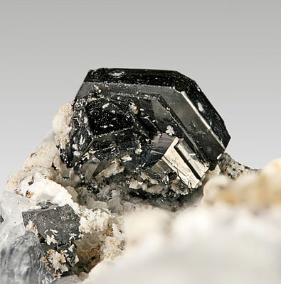 Ilmenite-173863.jpg